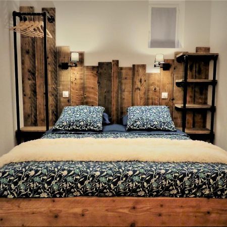 Le Moulin De Follet Bed & Breakfast Fougere  Ngoại thất bức ảnh